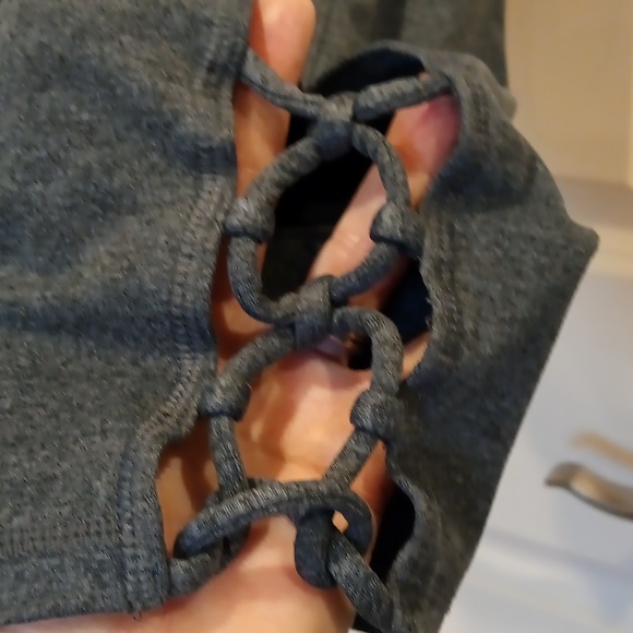 Capris - Picture 2 of 3